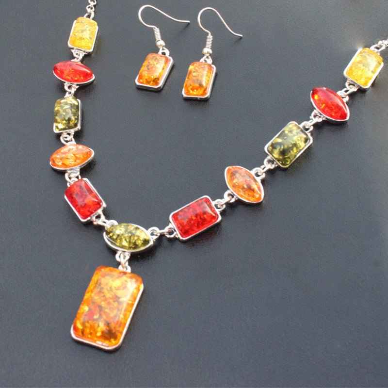 Two-piece Earrings And Necklaces