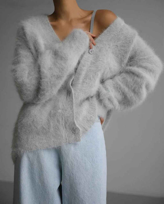 5 Façons d'Adopter le Look Parisien Chic cet Hiver avec Vivienne® et Bijoux Minimalistes Femme - parlezmode.com