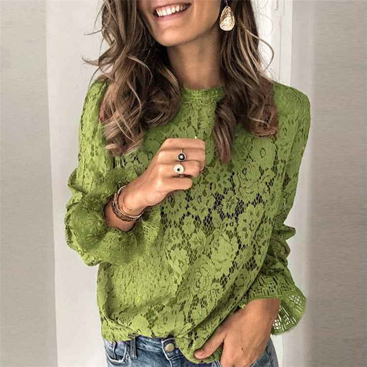 Guide pratique pour adopter le look parisien avec Althéora® blouse en dentelle et la mode française chic à la boutique de mode féminine - parlezmode.com