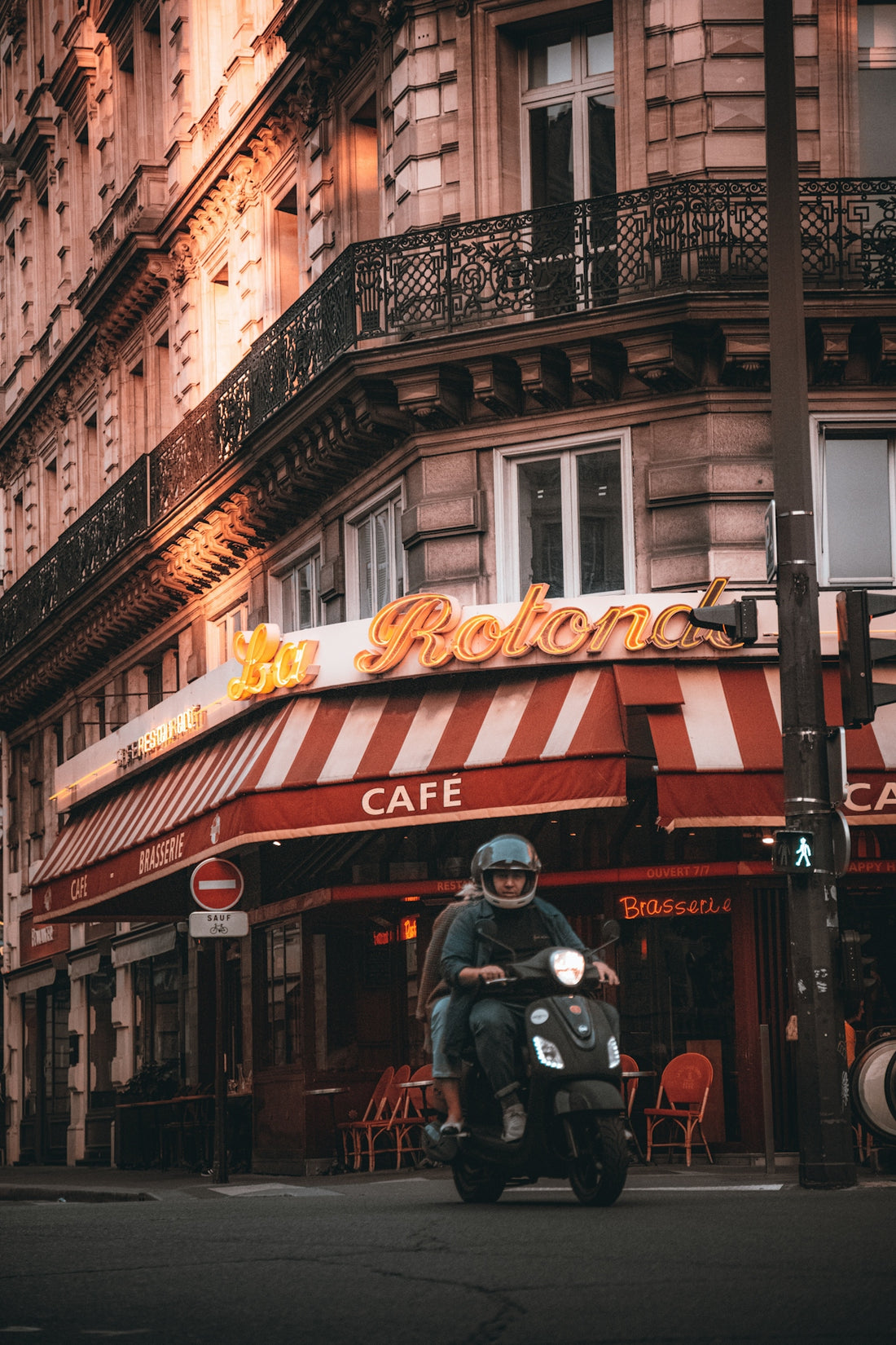 Décortiquer le style parisien chic: Conseils et astuces vestimentaires - parlezmode.com