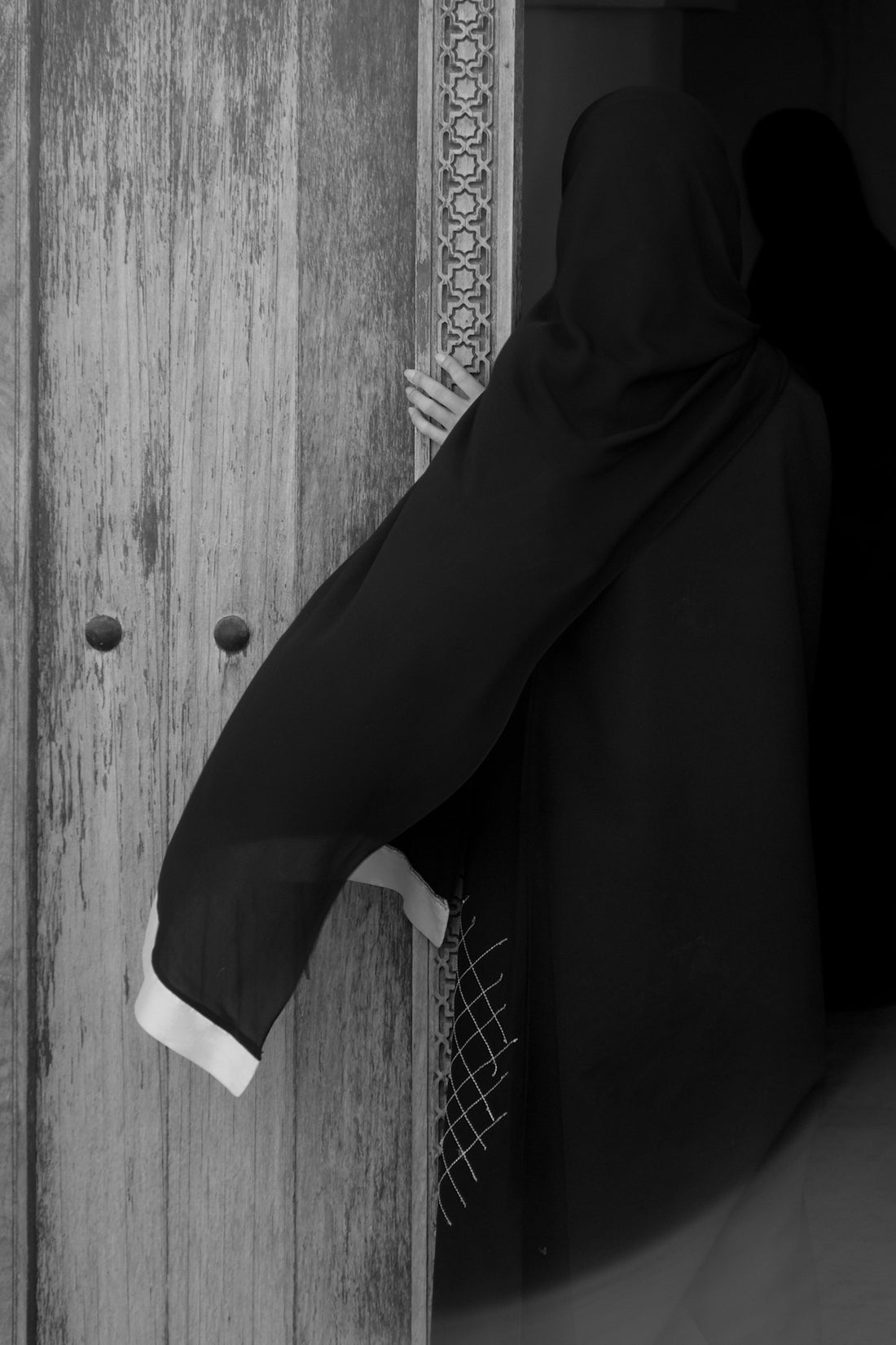 Pourquoi Le Style Parisien Est Indémodable: Un Guide Féminin - parlezmode.com