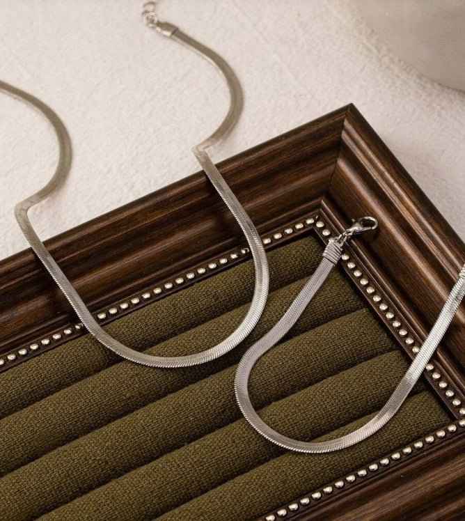 Women's Simple All-match Gold Necklace Bracelet Jewelry Suit