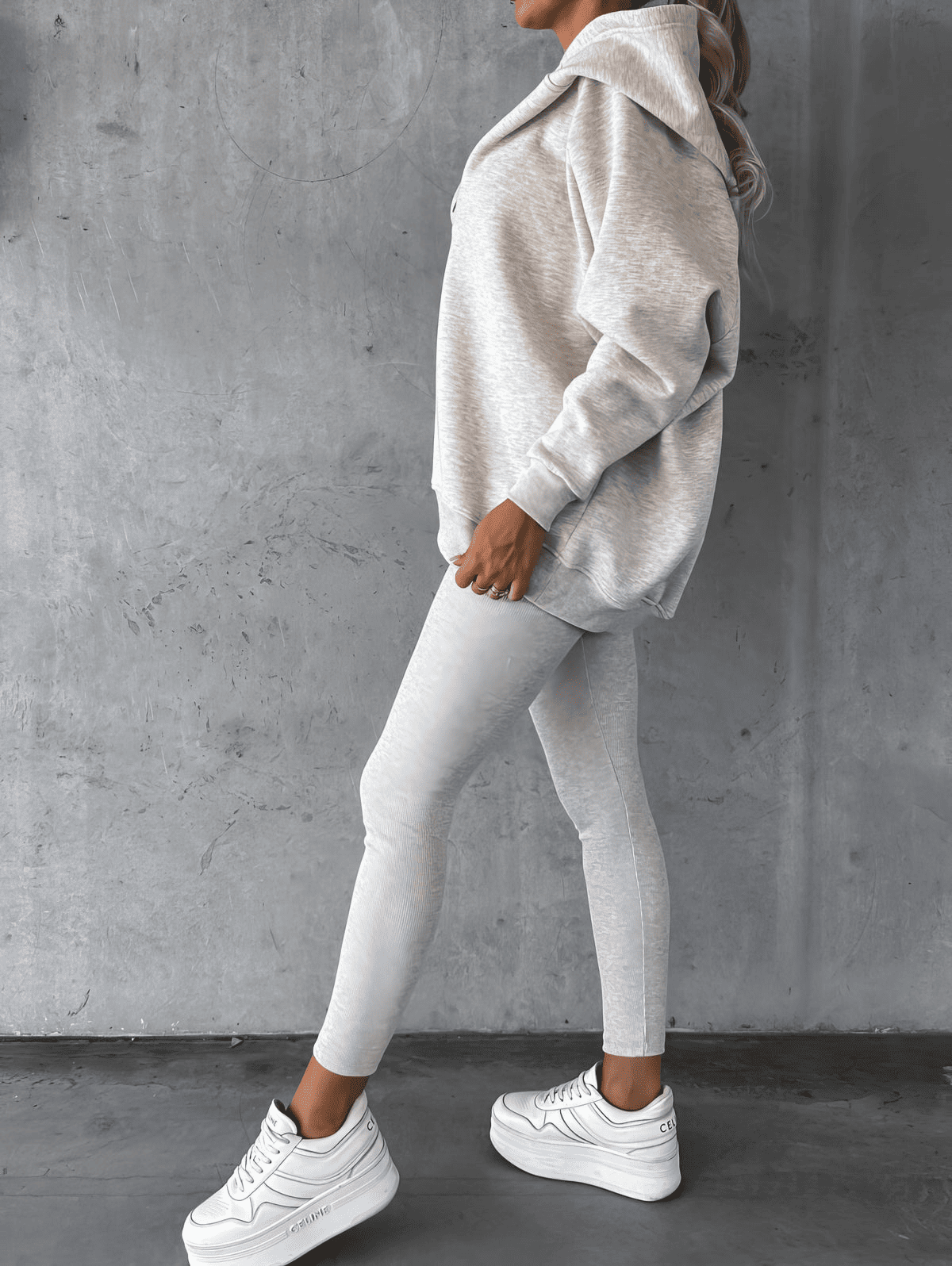 Ensemble Vera® | Sweat à Capuche, Gilet et Pantalon - parlezmode.com