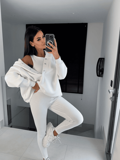 Ensemble Vera® | Sweat à Capuche, Gilet et Pantalon - parlezmode.com