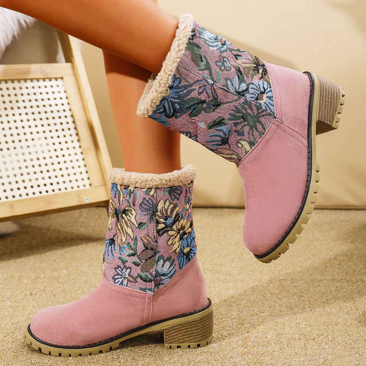 Amara® | Bottes Hivernales Brodées de Fleurs - parlezmode.com