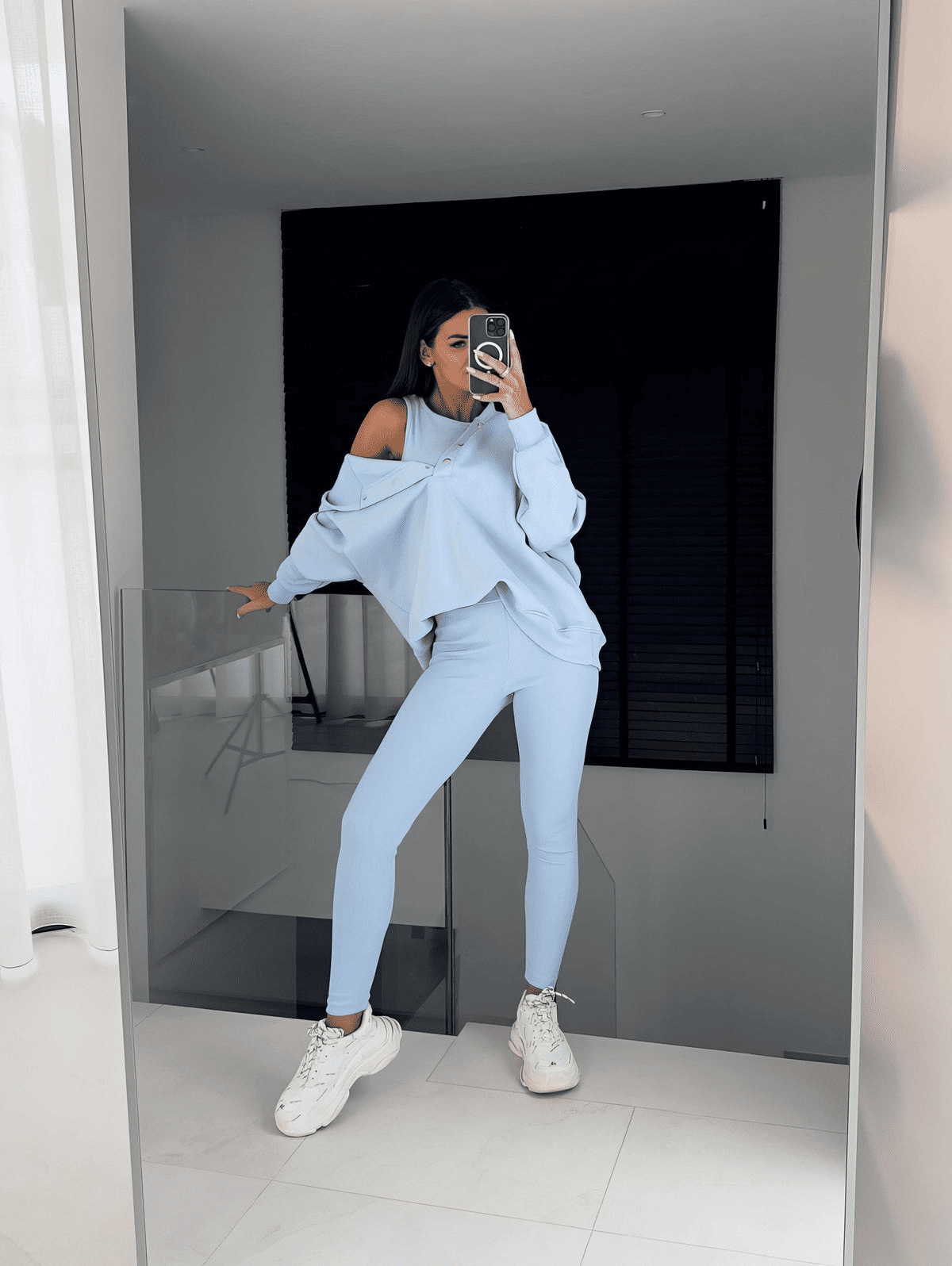 Ensemble Vera® | Sweat à Capuche, Gilet et Pantalon - parlezmode.com