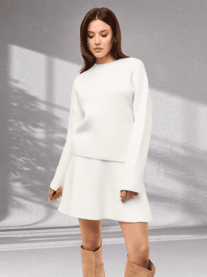 Clara® | Ensemble Élégant Pull et Jupe Courte - parlezmode.com