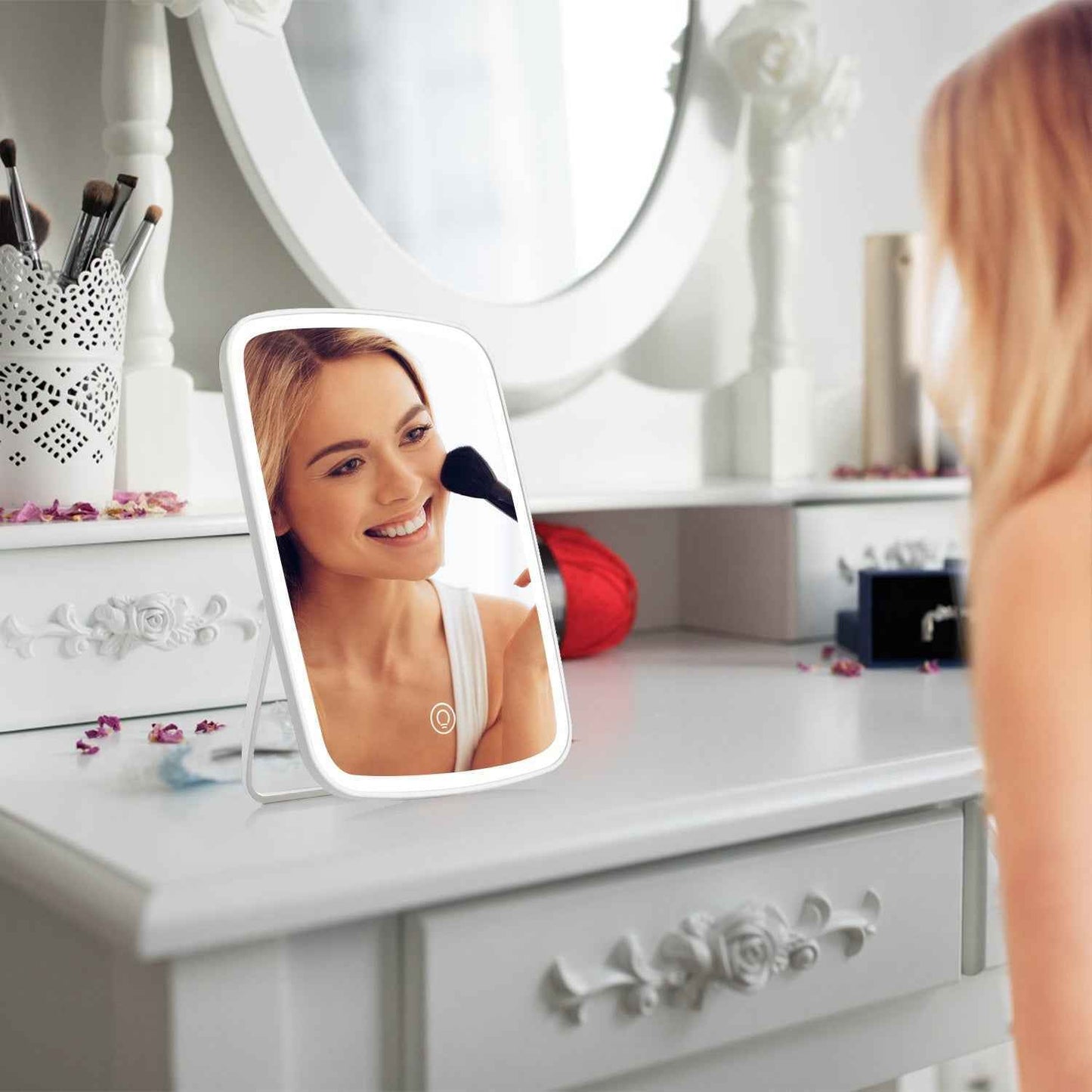 1Pc 5.98x8.62in Lighted Makeup Mirror Vanity Desk Mirror Small LED Mirror With 3 Light Colors Touch Screen Brightness Adjustable USB Rechargeable - parlezmode.com